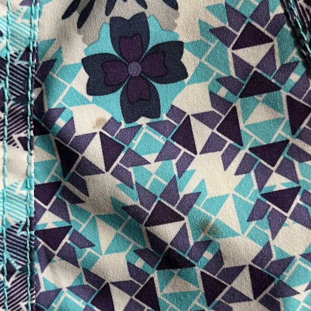 Athleta geo pattern twirl skort stains 6 - Picture 13 of 16